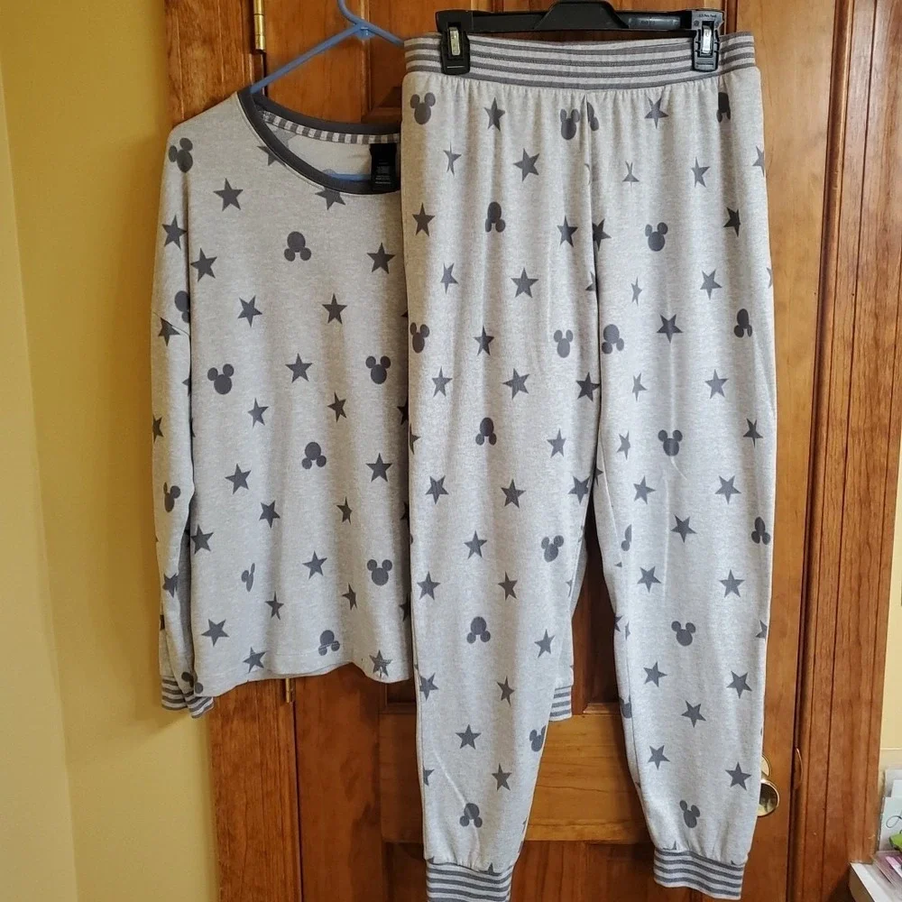 Disney Mickey Mouse Womens Grey 2PC Pajama Set Size M Sleepwear